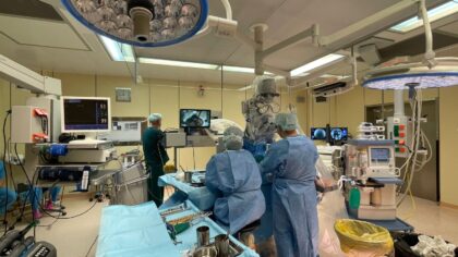 В Новосибирске спасли пациентку с онемением ног