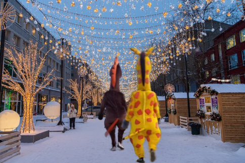 Новосибирцы пожаловались на аниматоров-вымогателей на Ленина