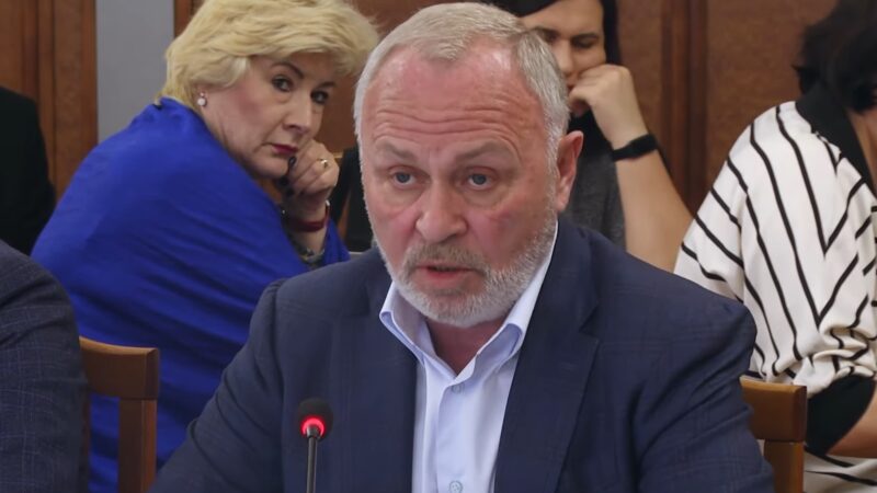 В Новосибирске зампред Знатков дал показания по делу министра ЖКХ