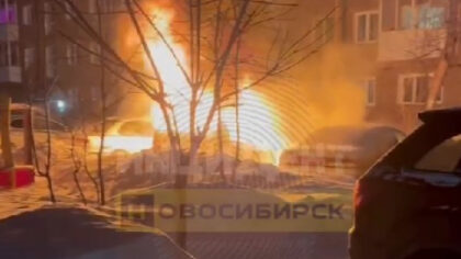В Новосибирске мужчина пострадал при возгорании автомобиля