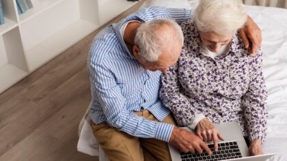 Новосибирцы получат доплату к страховой пенсии в феврале