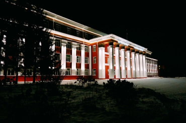 В Новосибирске сотрудник аграрного вуза умер во время обеда