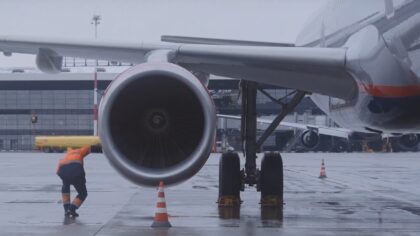 Самолет «Аэрофлота» не долетел до Новосибирска из-за сообщения о бомбе на борту