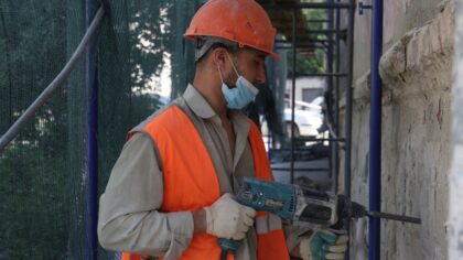 Губернатор Новосибирской области прокомментировал проблему кадров