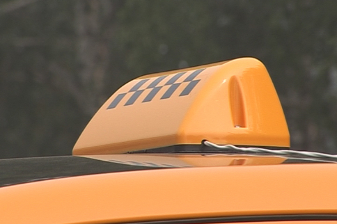 Более 4 млн потратят новосибирские чиновники на такси