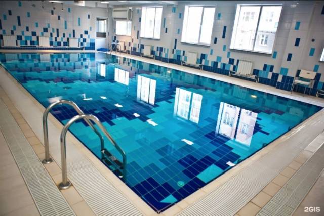 Новосибирцы составили рейтинг худших городских бассейнов