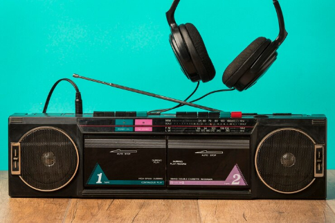 Новосибирские силовики задерржали радиохулигана