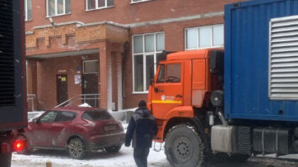 В Новосибирске квартал остался без света из-за аварии на ЛЭП